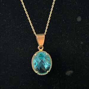 Vintage pendant with chain